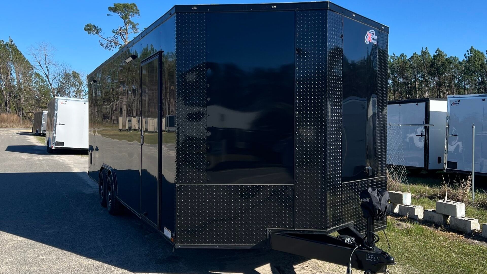 4 Signs It Is Time to Upgrade Your Trailer